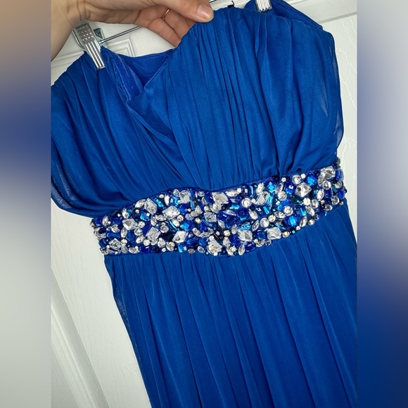 Homecoming Dress • Event Dress 💙 - Picture 1 of 6